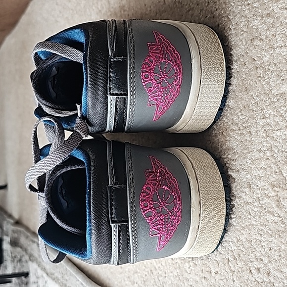 Air Jordan 1 Retro Low 'Cool Grey' 553558-018 mens sz 9.5 - Picture 4 of 6